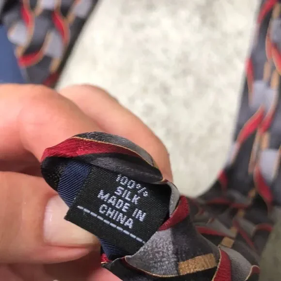 Savior Row tie - Picture 4 of 4